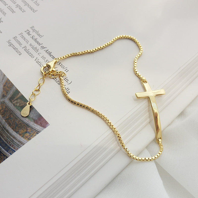 Pulsera Cruzada Chapada En Oro 18K