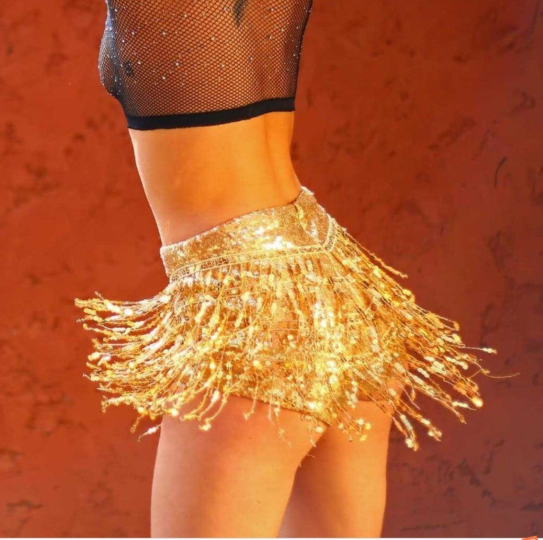 Hot Doof Babe – Heiße Quasten-Pailletten-Hotpants