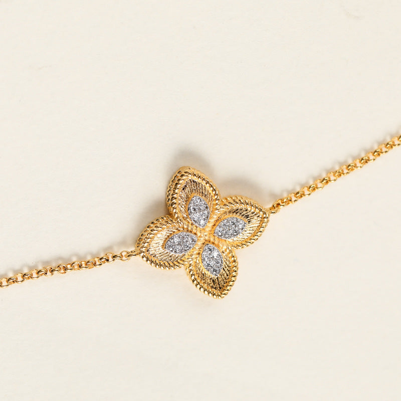 Gold Armband für Damen – Intellektuelle Eleganz