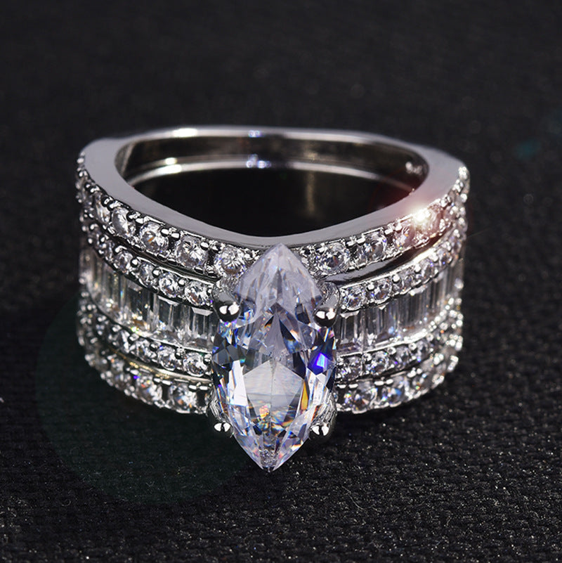 Zirconia ring set made of 18K gold-plated silver – elegance in a three-piece set for women and men