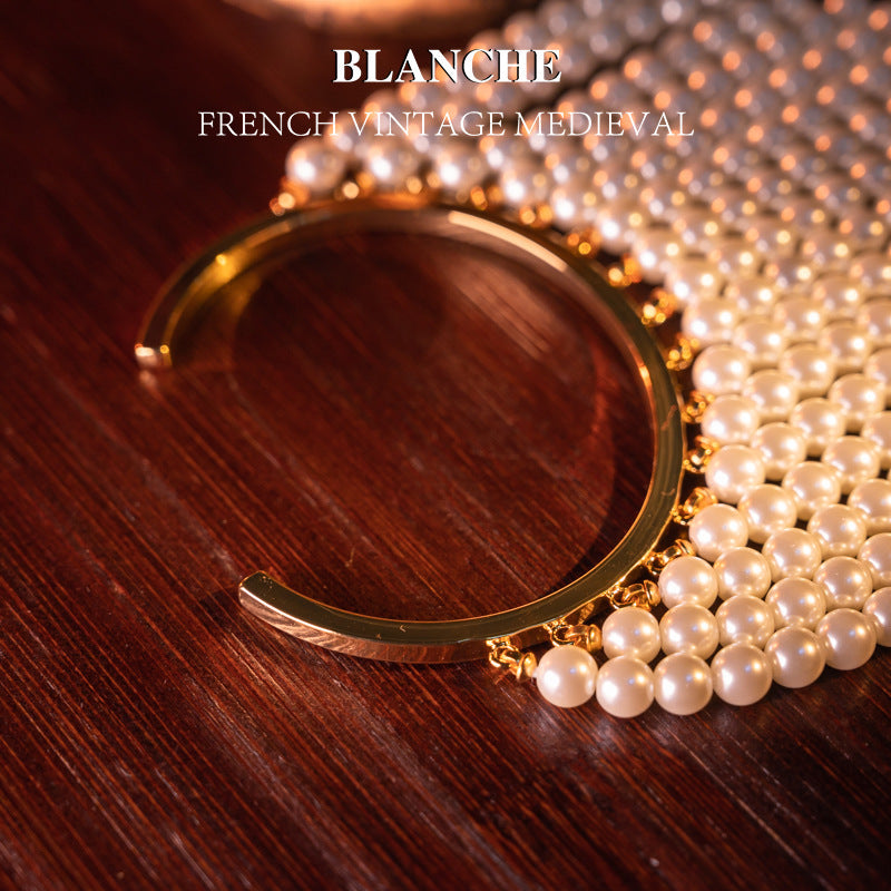 Pulsera Retro Elegante de Cuentas de Vidrio con Borlas - Gracia y Estilo