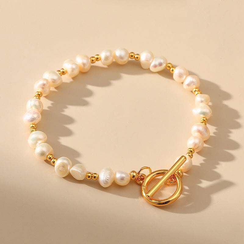 Elegantes Handgemachtes Armband mit Natürlichen Süßwasserperlen