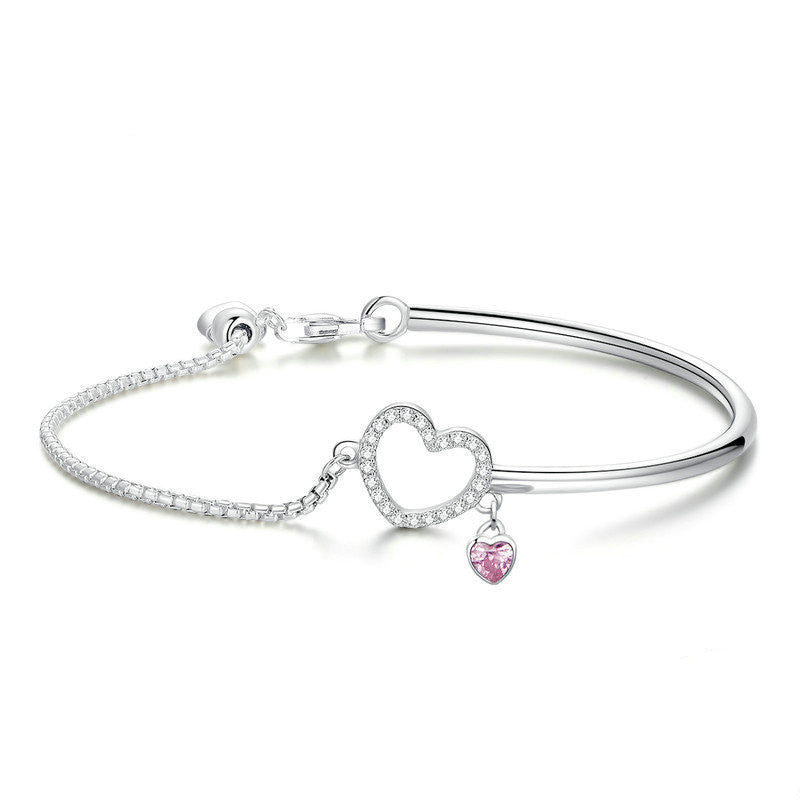 Herzförmiges Damenarmband aus Sterlingsilber – Eleganz für jeden Anlass