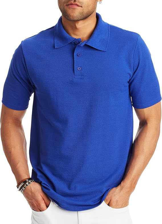 Polo de hombre holgado y sencillo con manga corta.
