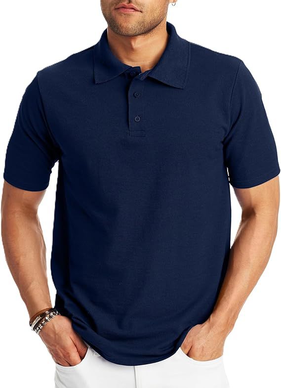 Polo de hombre holgado y sencillo con manga corta.