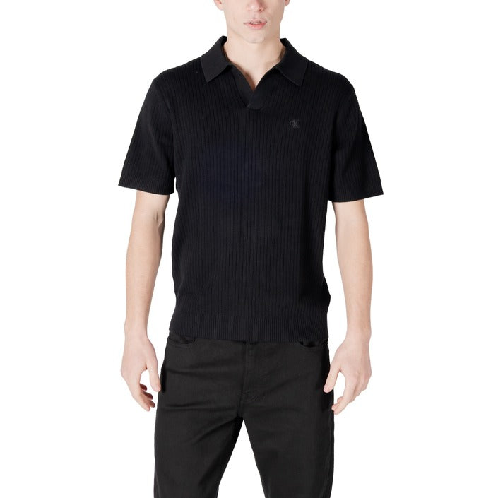 Polo Calvin Klein Jeans para hombre en negro con cuello en V
