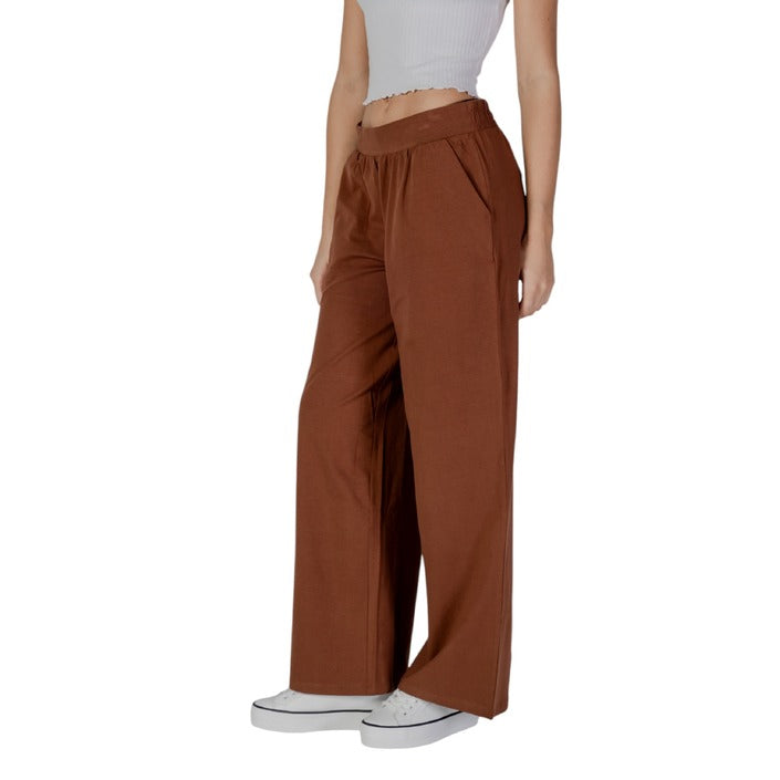 B.young Hose Damen In Braun Für Frühling Und Sommer