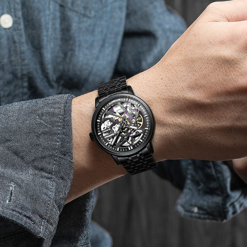 Elegant automatic watch with fascinating design