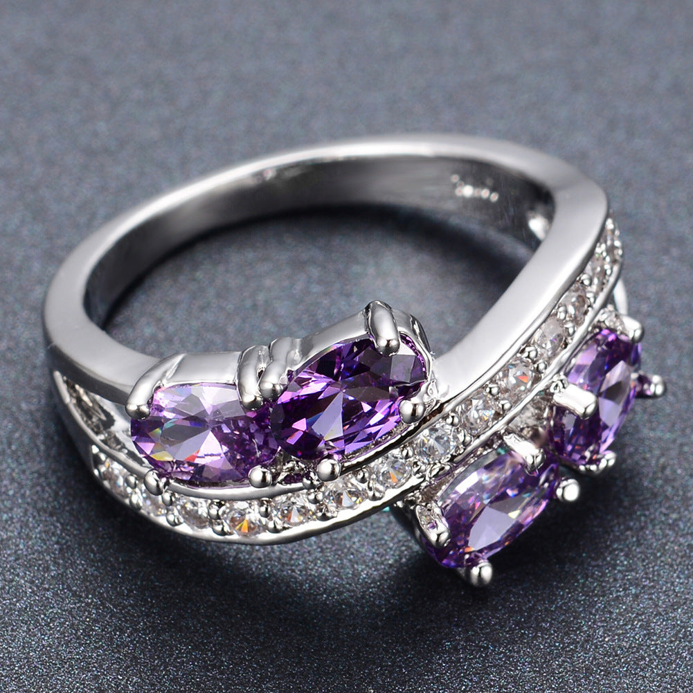 10KT White Gold Ring with 4 Diamonds – Vintage Elegance for Women