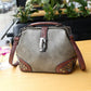 Elegant women's shoulder bag made of PU leather - stylish and versatile for everyday and leisure use