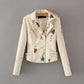 Bestickte Lederjacke mit Nieten