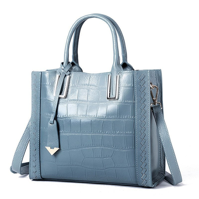 Women's leather handbag with crocodile embossing - elegance in Korean style