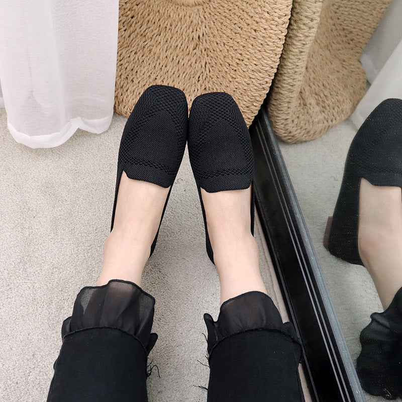 Comfortable women's ballerinas with square toe - stylish and comfortable for leisure and everyday wear