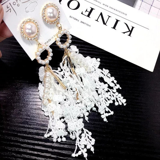 Personal Temperament Ladies Fringe Lace Flowers Pearls Long Earrings