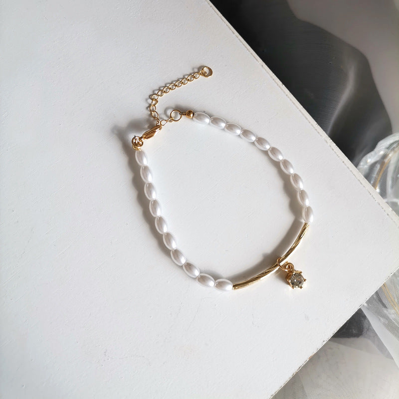 Elegantes und Schönes Perlen-Armband