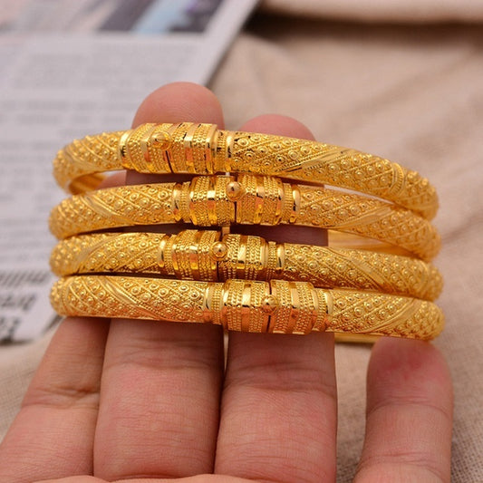Pulsera Conjunto de brazaletes de color oro etíope