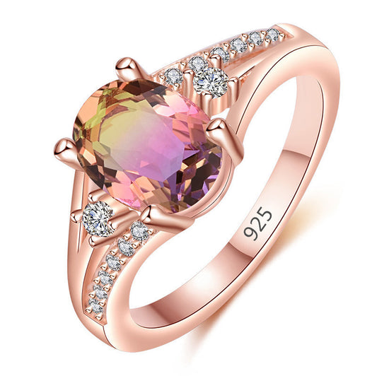 Gold-plated crystal ring with square diamond – elegance in rose gold and opal