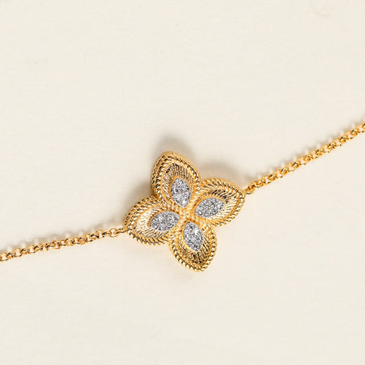 Pulsera de oro para mujer – elegancia intelectual