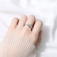 Sterlingsilberring mit 18K Vergoldung und Moissanit – Eleganz im Europäischen Stil