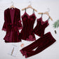 Sexy Pyjama-Set aus Goldsamt