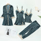Sexy Pyjama-Set aus Goldsamt
