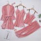 Sexy Pyjama-Set aus Goldsamt