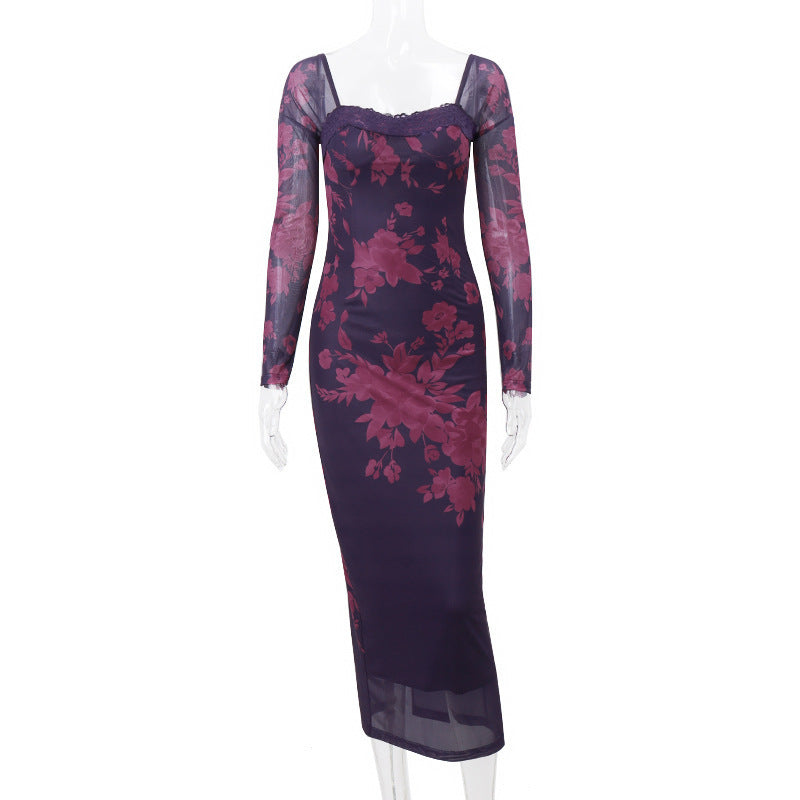 Tailliertes Kleid mit Print und Nahtdetails