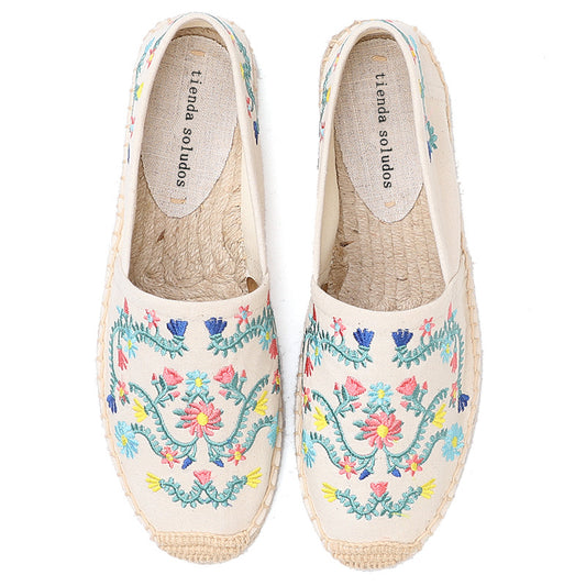 Sommerliche Damen-Espadrilles mit Stickereien – Leicht, Bequem und Stilvoll