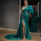Elegantes Fishtail-Abendkleid mit goldenen Akzenten