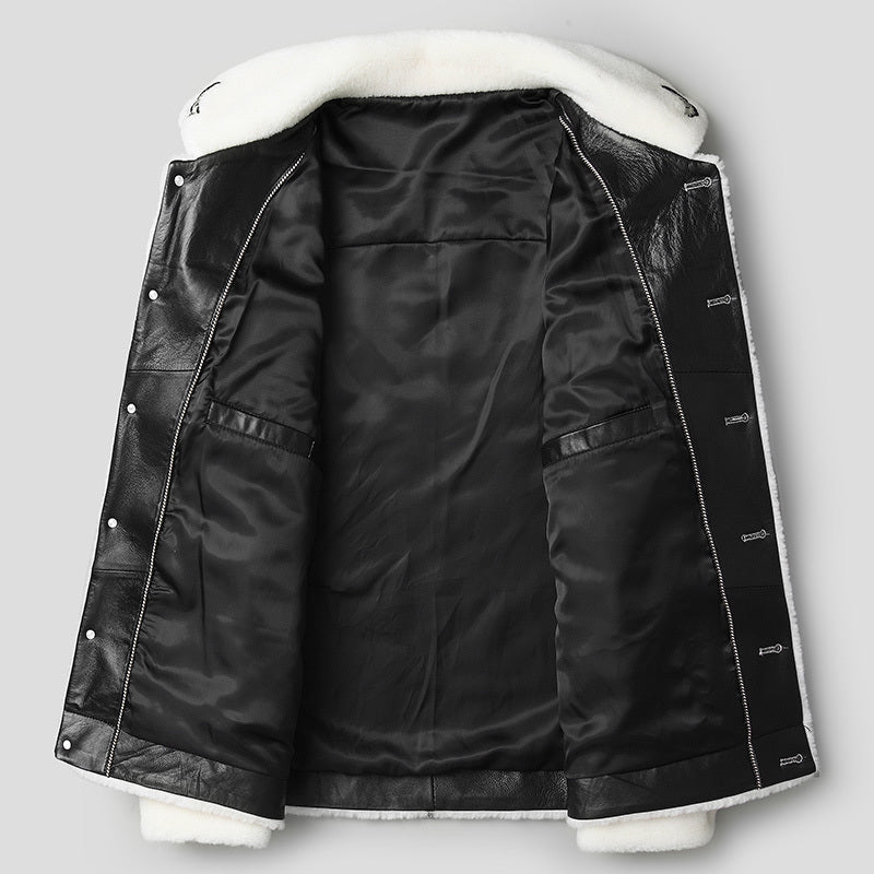 Fashionable white lambskin jacket with grain structure