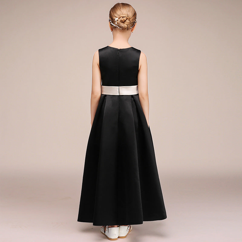 Evening dress for girls with piano performance