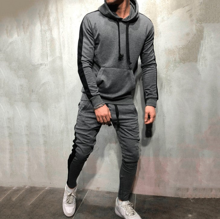 Herren-Sportstrickjacke mit Kapuze und Knöpfen