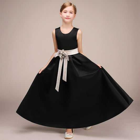 Evening dress for girls with piano performance