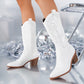 Weiße Western-Stiefel für Damen – Elegante Mid-Calf Boots mit Stickerei und Spitzem Zeh
