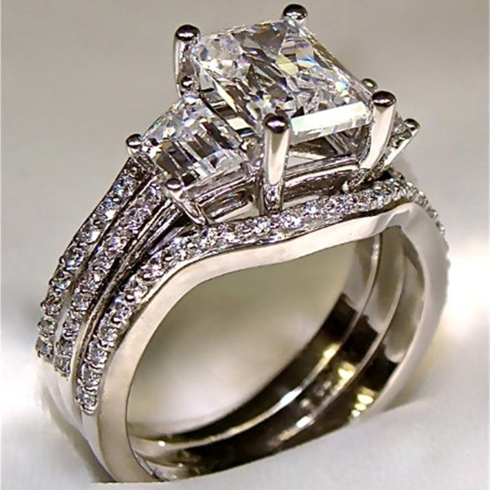 Vintage 10K White Gold Ring with 3 Carat Lab Diamond – Elegance and Luxury