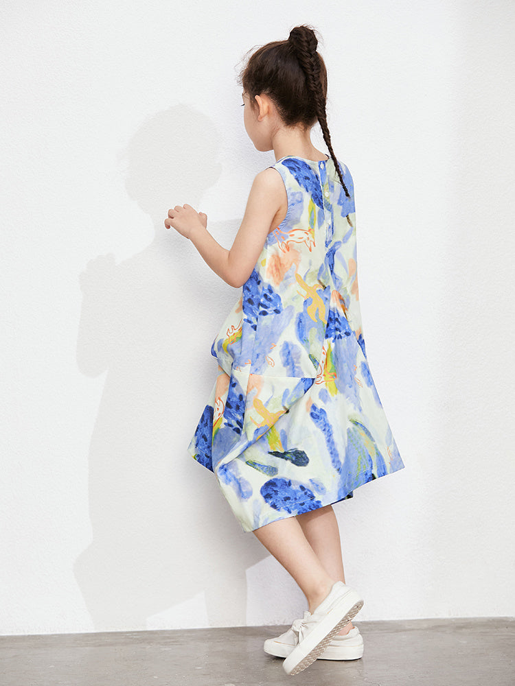 Mädchen-Einteiler mit Graffiti-Trägerkleid