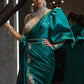 Elegantes Fishtail-Abendkleid mit goldenen Akzenten