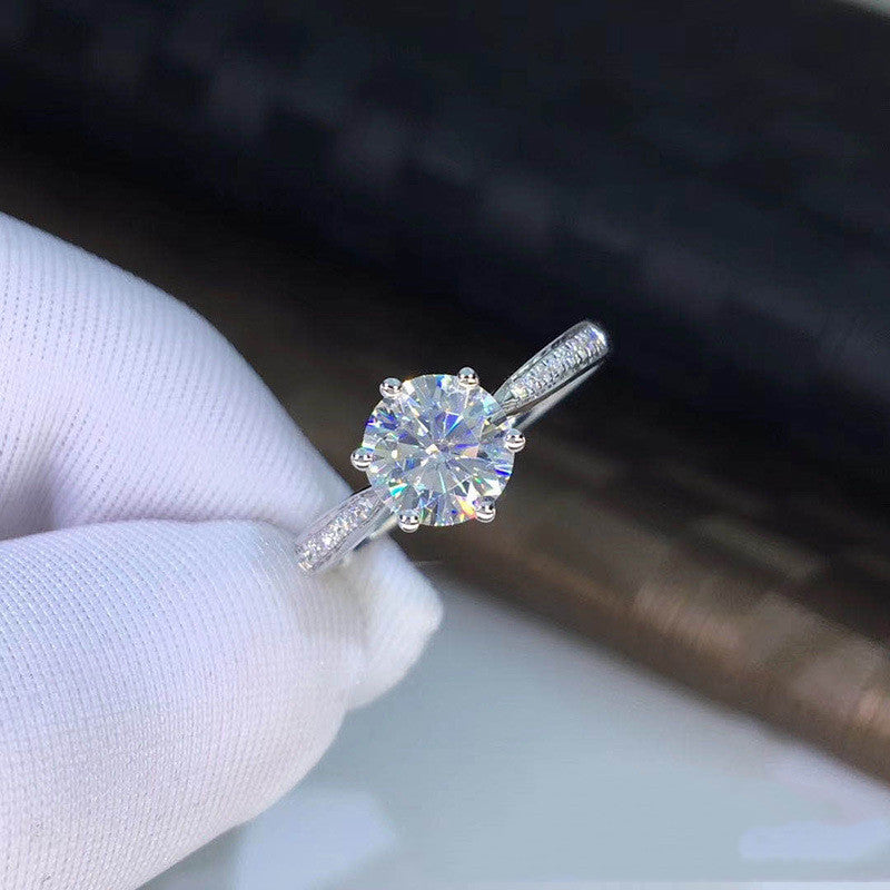 Ladies' ring with moissanite - elegance and simplicity in K-gold look