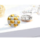 Pendientes artesanales cepillados y trenzados a la moda con personalidad de diamantes de oro de 18 quilatesPendientes artesanales cepillados y trenzados a la moda con personalidad de diamantes de oro de 18 quilates