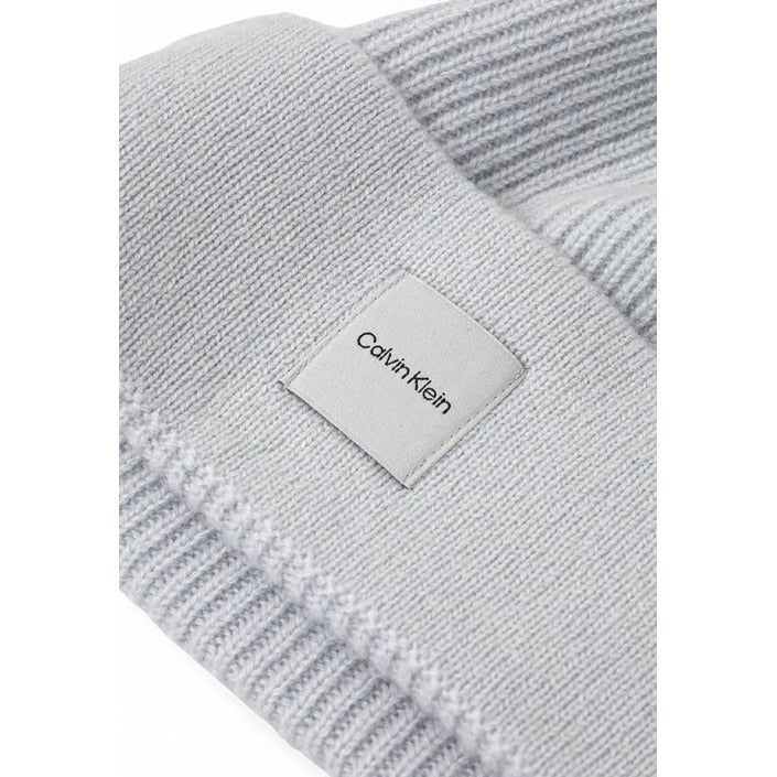 Calvin Klein women's hat made of 100 percent cashmere gray