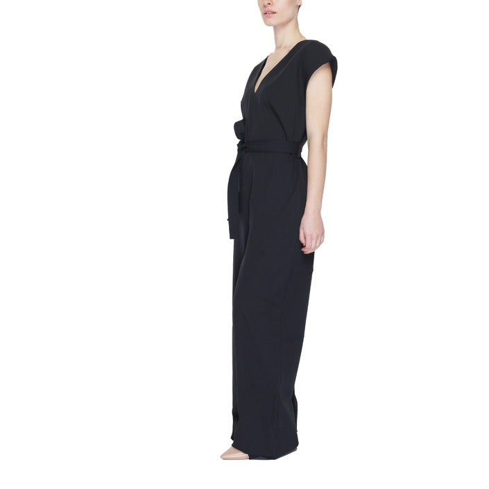 Vila Clothes Anzug Damen Schwarz Einfarbig Kurzarm V-Ausschnitt